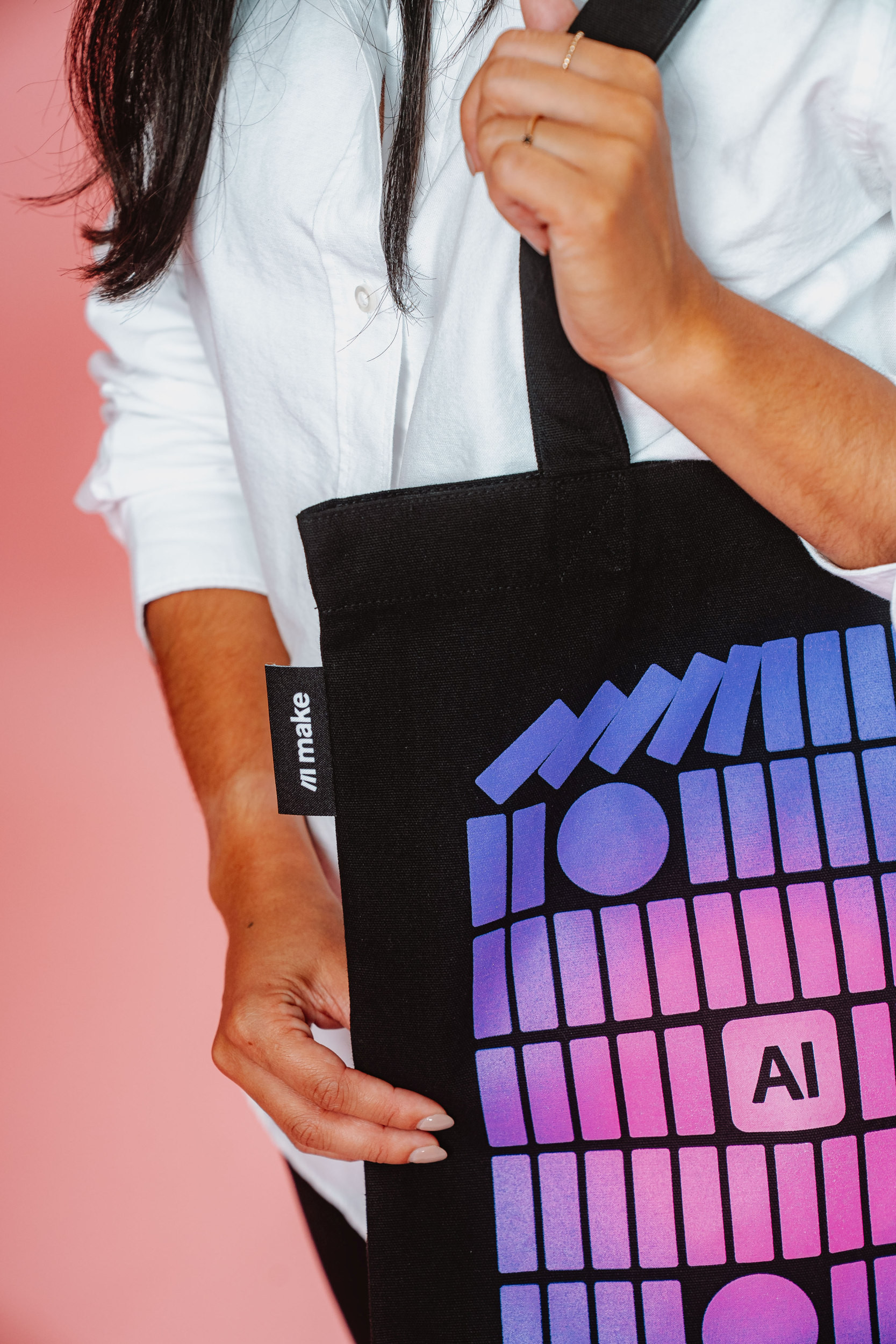 Make + AI Tote